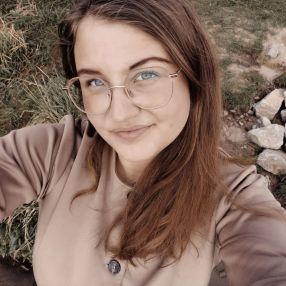 Anna, Babysitter in Ochten