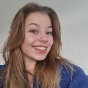Ismay, Babysitter in Dronten