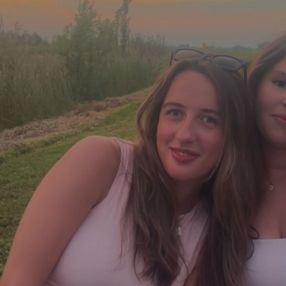 Jitske, Babysitter in Elst