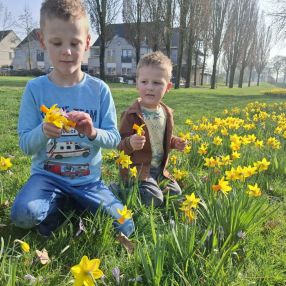 Madelon, Gezin in Ospel