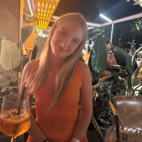 Lotte, Babysitter in Heiloo