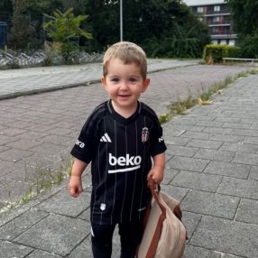 Alara, Gezin in Zeewolde