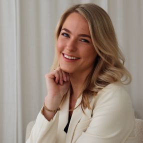 Yasmine, Gezin in Alblasserdam