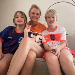 Amina, Family in Urk