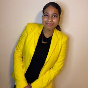 Charity, Babysitter in Alphen aan Den Rijn