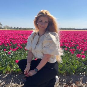 Madeleine, Babysitter in Noordwijk