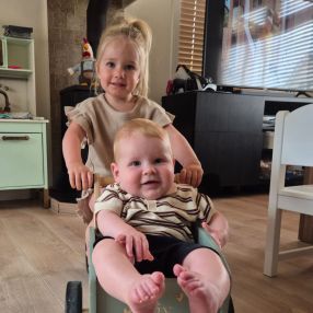 Jasper en Naomi, Gezin in Oosterland