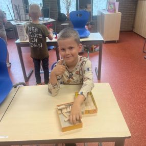 Mariska, Gezin in Almelo