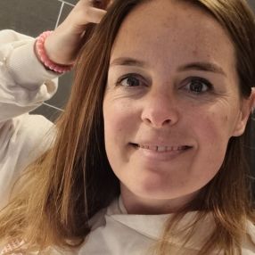Manon, Gezin in Breda