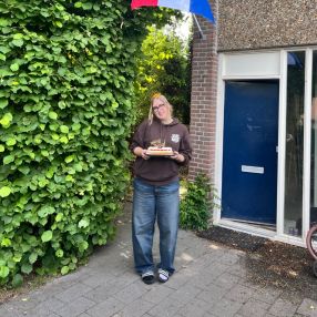 Quente, Babysitter in Stadskanaal