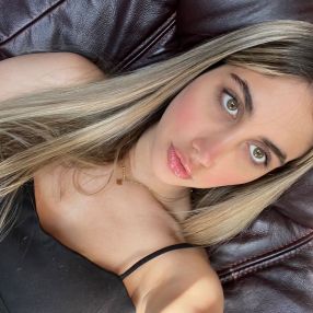 Roxana, Babysitter in Apeldoorn