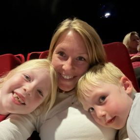 Ellen, Gezin in Hilversum