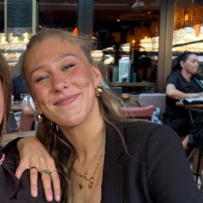 Isabel, Oppas in Spaarndam