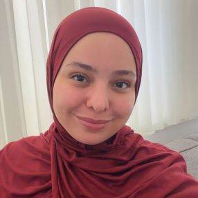 Mihriban, Babysitter in Rotterdam