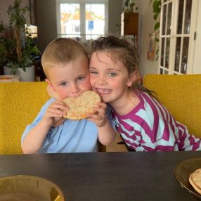 Manon, Gezin in Bergen op Zoom
