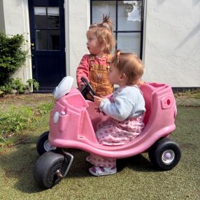 Simone, Gezin in Gouda