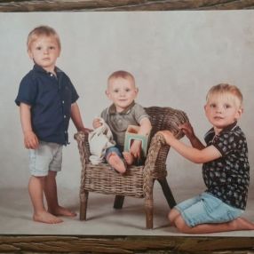 Melanie, Gezin in Hoogkarspel