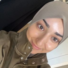 Hanin, Oppas in Heemstede