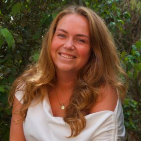 Myrthe, Babysitter in Dodewaard