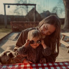 Linde, Babysitter in Kootwijkerbroek