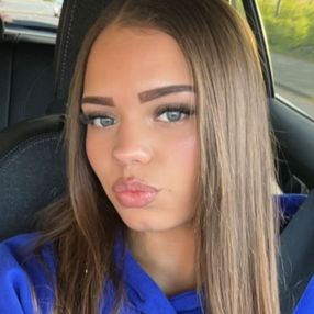 Alysia, Babysitter in Voorburg