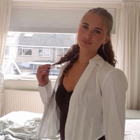 Lisa, Oppas in Putten