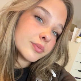 Lynn, Babysitter in Oosterwolde