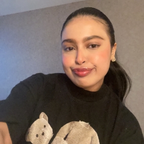 Amal, Babysitter in Hoogvliet