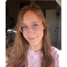Elise, Babysitter in Drachten