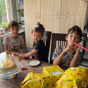 Bart, Gezin in Gouda