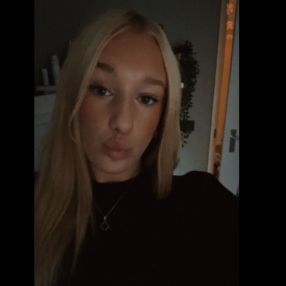 Ziva, Oppas in Arnemuiden