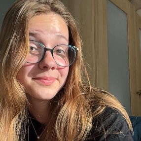 Mirjam, Oppas in Hurdegaryp