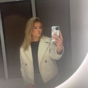 Lindsey, Babysitter in Veldhoven