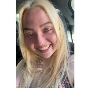 Nikki, Babysitter in Heerhugowaard