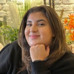 Gözde, Babysitter in Heerenveen