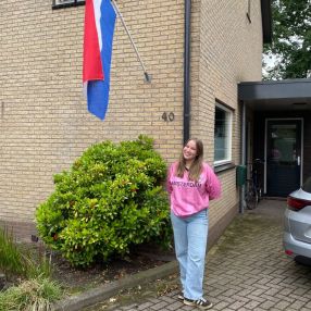 Nele, Oppas in Raalte