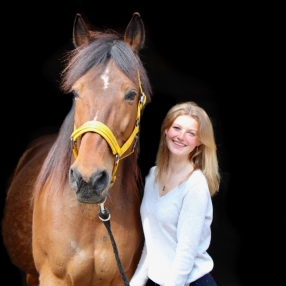 Sterre, Oppas in Vleuten