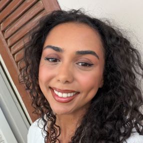 Amel, Oppas in Winschoten