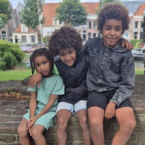 Corina Mitchel, Family in Dirksland