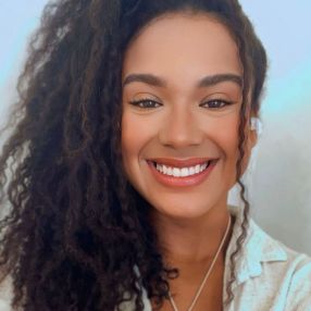 Maria Isabela, Oppas in Drunen
