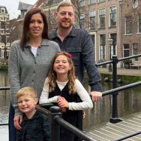 Arielle, Gezin in Leiden