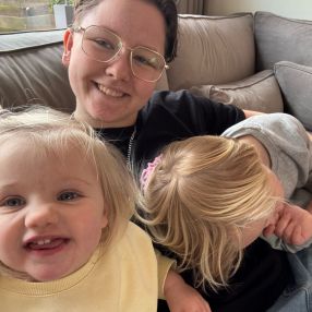 Sterre, Babysitter in Maassluis