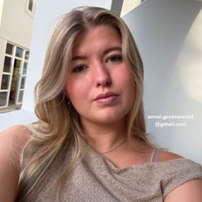 Annaï, Oppas in Heteren