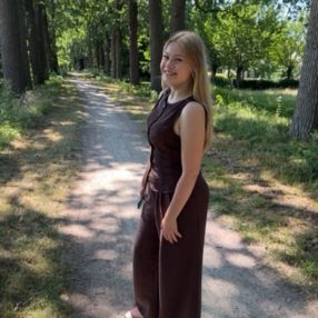 Julia, Babysitter in Barneveld
