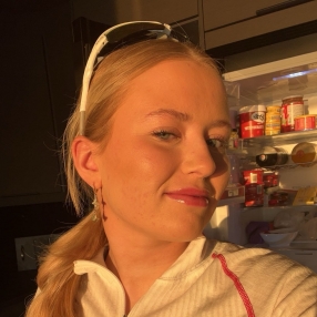 Ariana, Babysitter in Kristiansand