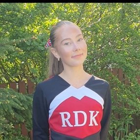 Tiril, Barnevakt i Jessheim