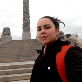 Adriana, Barnevakt i Moss