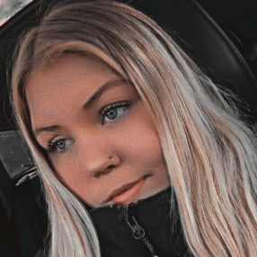 Alexandra, Barnevakt i Ørsta