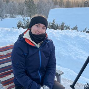 Christine, Barnevakt i Molde
