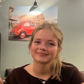 Ine, Barnevakt i Hamar